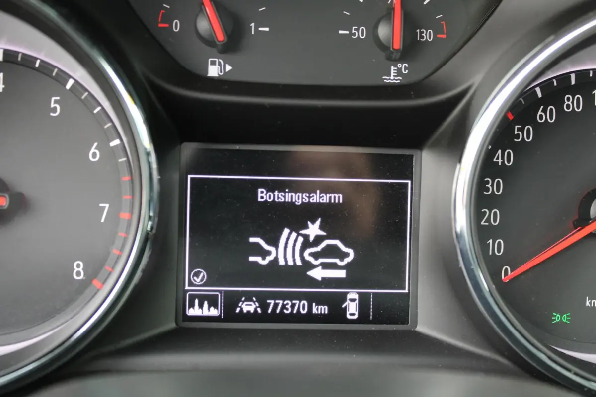 1.2 Design & Tech|Carplay|Camera|Climate|PDC|Cruise|