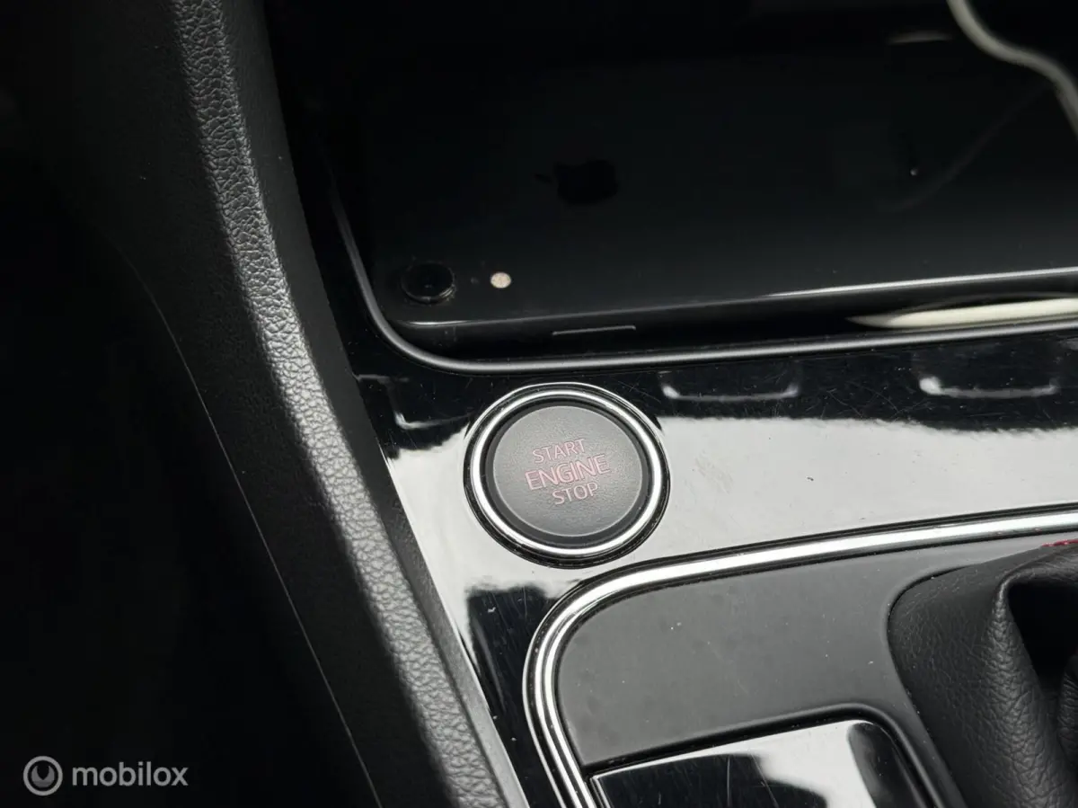 1.8 TSI FR DSG Aerodynamica Panodak Navi Seat Sound Carplay Camera Alcantara