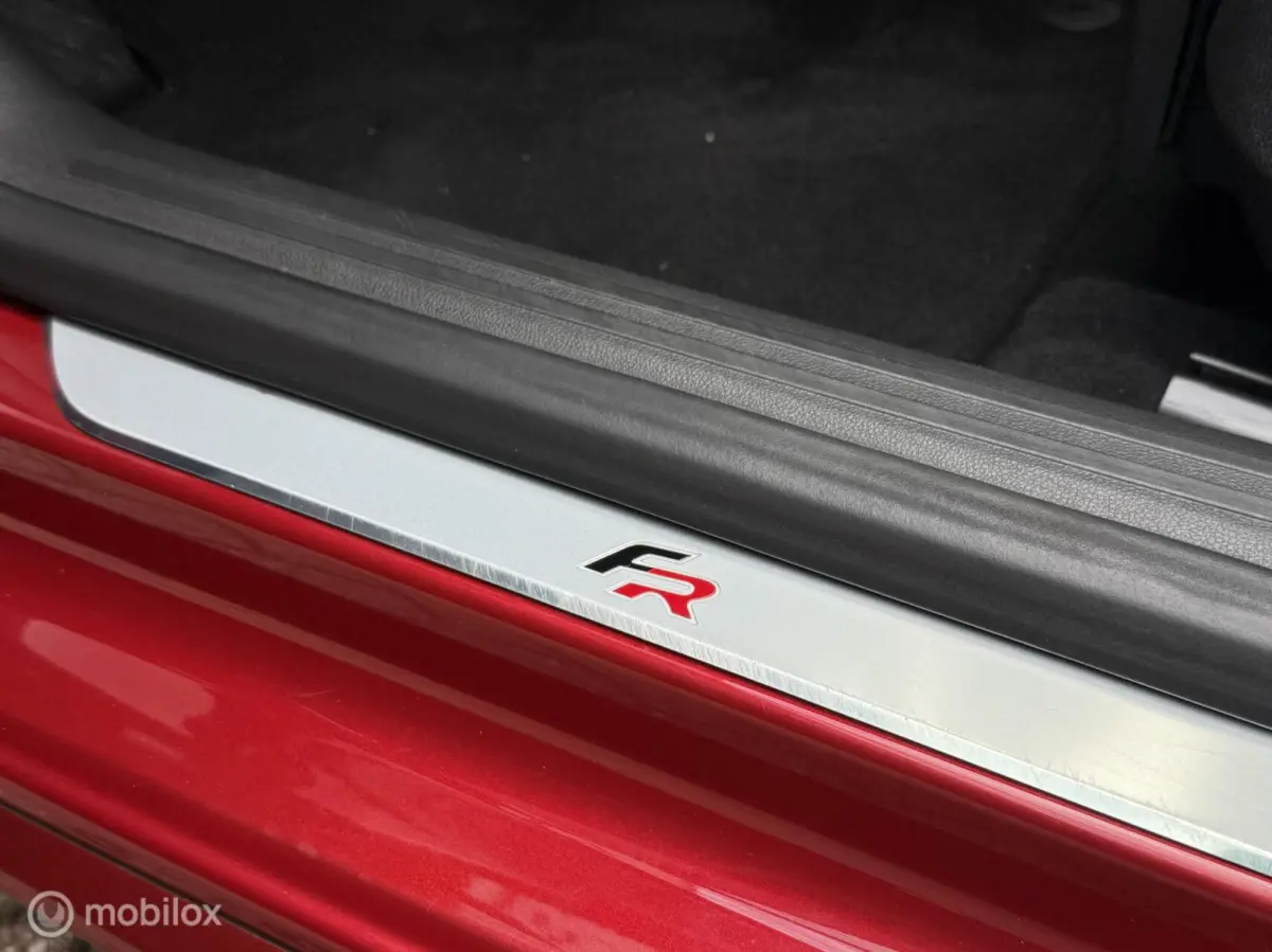 1.8 TSI FR DSG Aerodynamica Panodak Navi Seat Sound Carplay Camera Alcantara