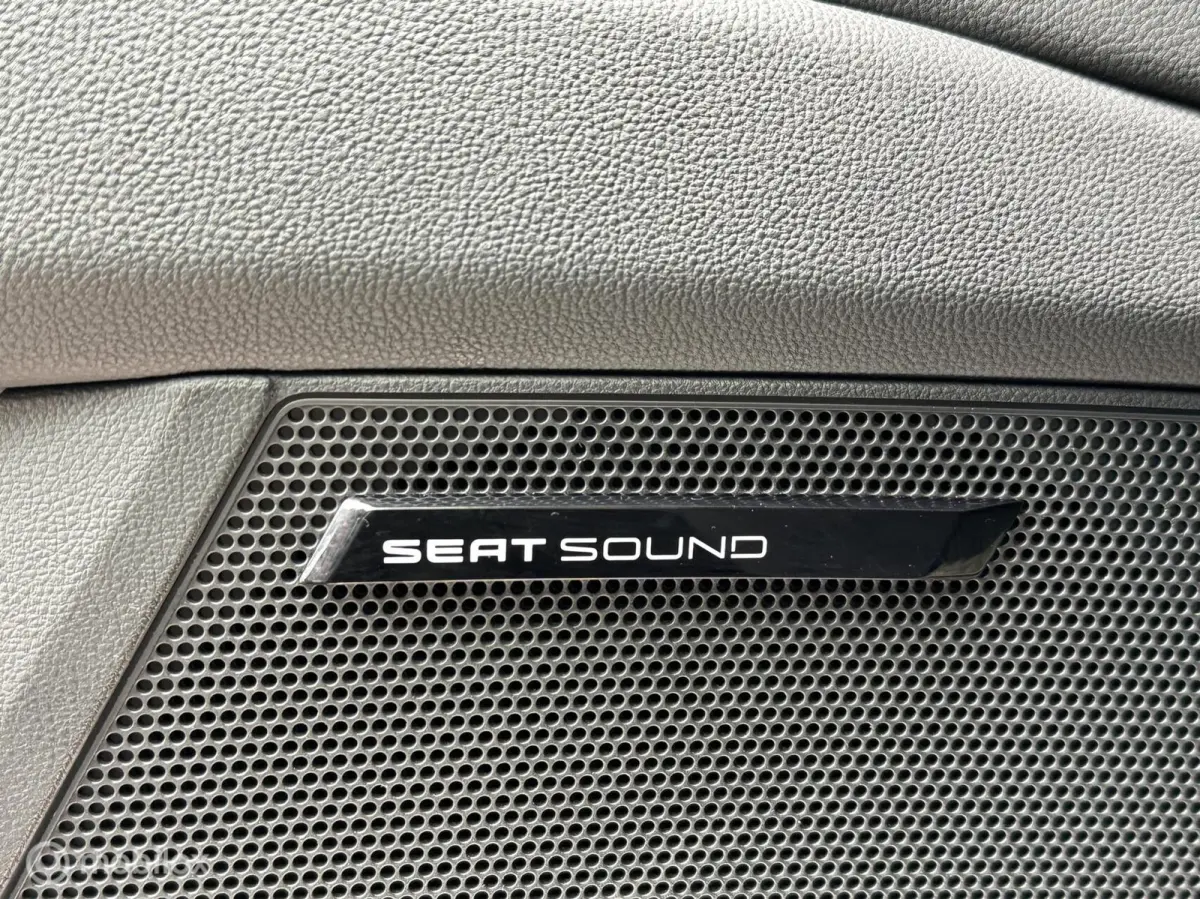 1.8 TSI FR DSG Aerodynamica Panodak Navi Seat Sound Carplay Camera Alcantara