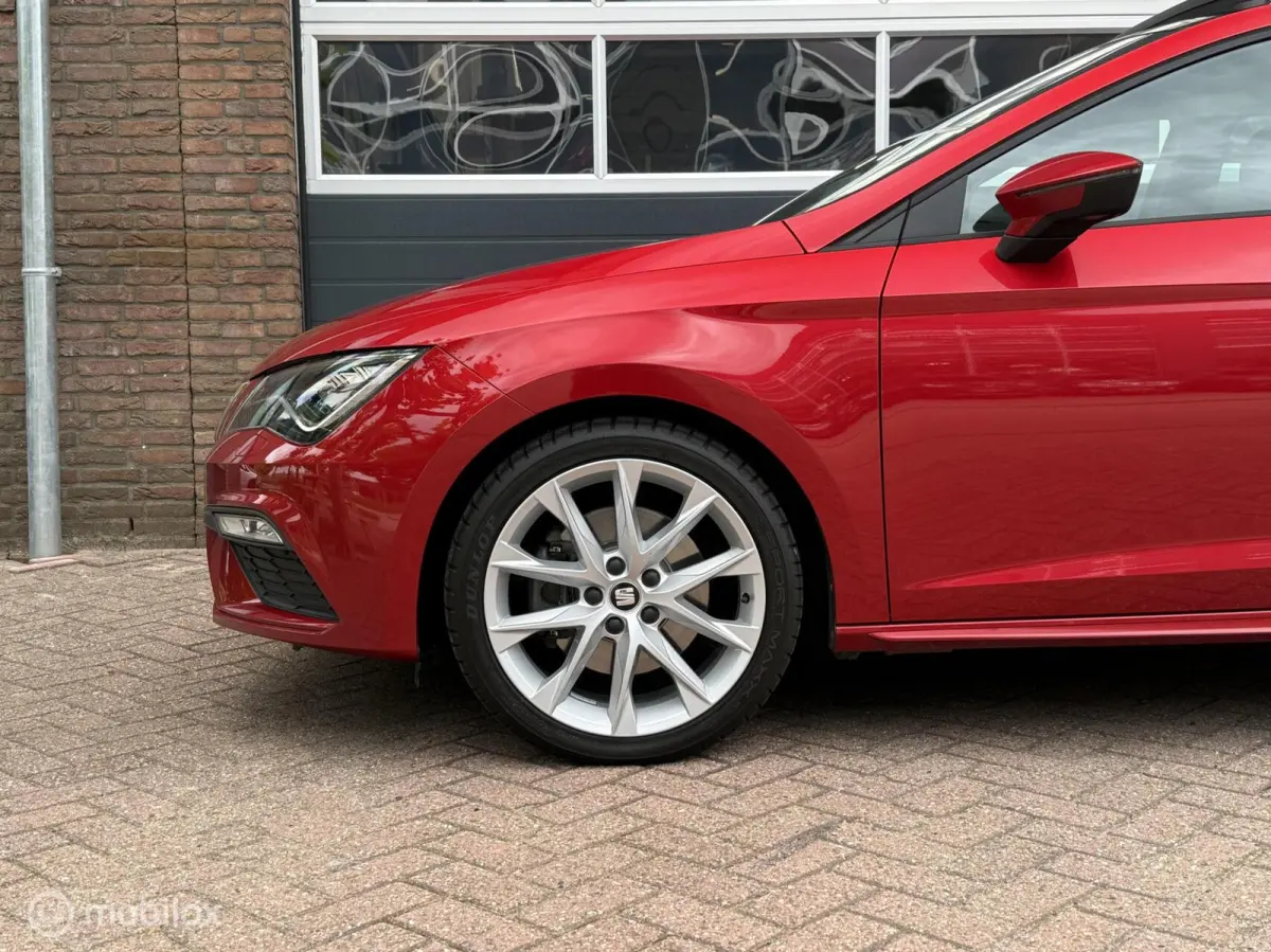 1.8 TSI FR DSG Aerodynamica Panodak Navi Seat Sound Carplay Camera Alcantara