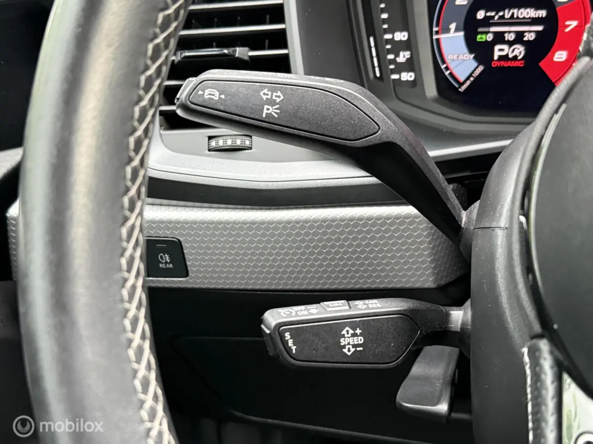 40 TFSI S-line 200 Pk Carplay Virtual Sonos Alcantara Cruise LED Stoelverwarming