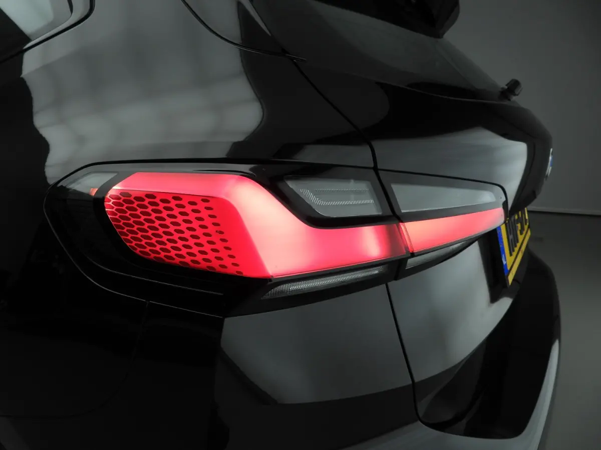 218i | M-Sportpakket  | LED | Navigatie | Panoramadak | Stoelverwarming | Keyles go | DAB | Alu 19 inch