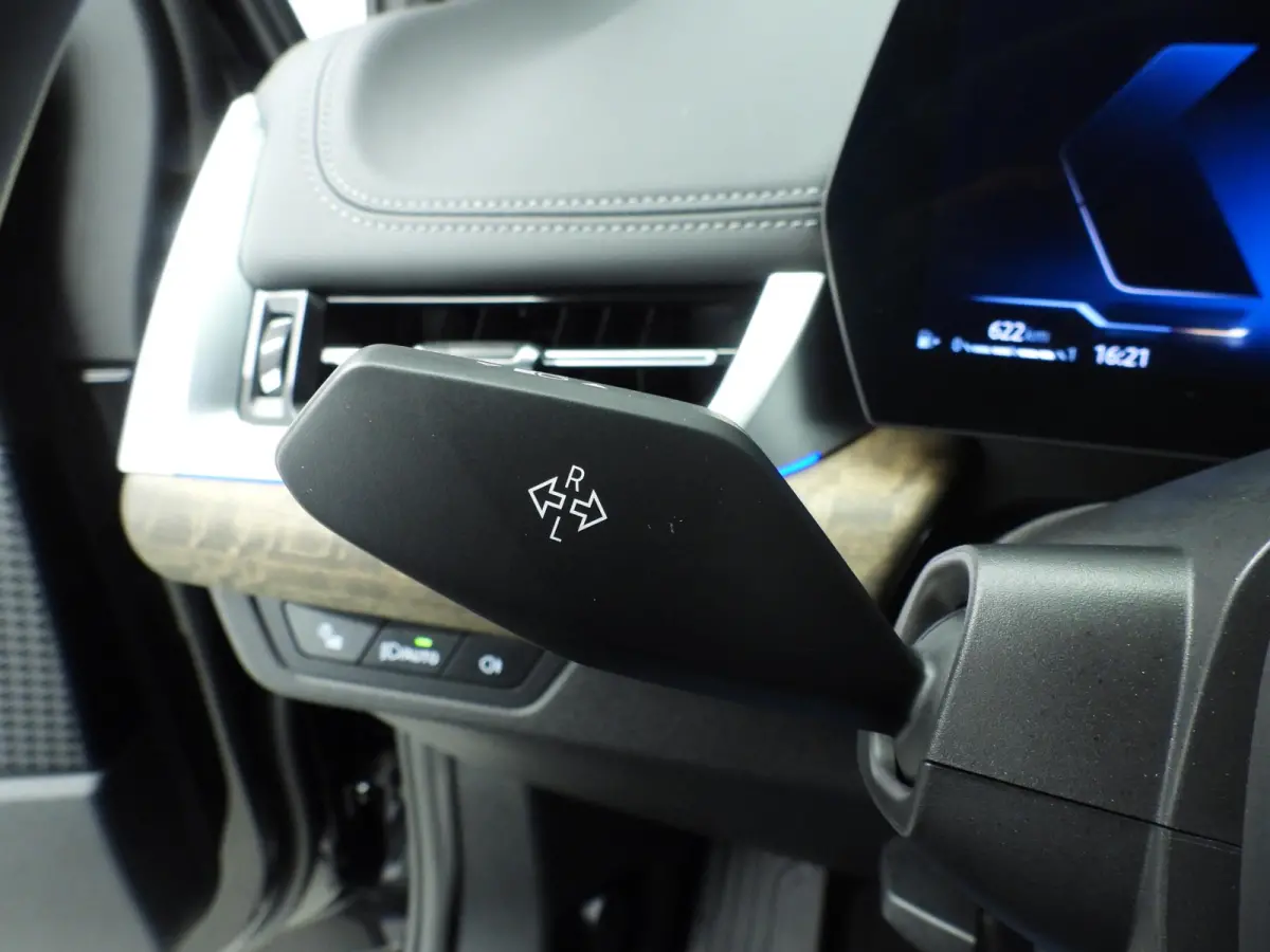 218i | M-Sportpakket  | LED | Navigatie | Panoramadak | Stoelverwarming | Keyles go | DAB | Alu 19 inch