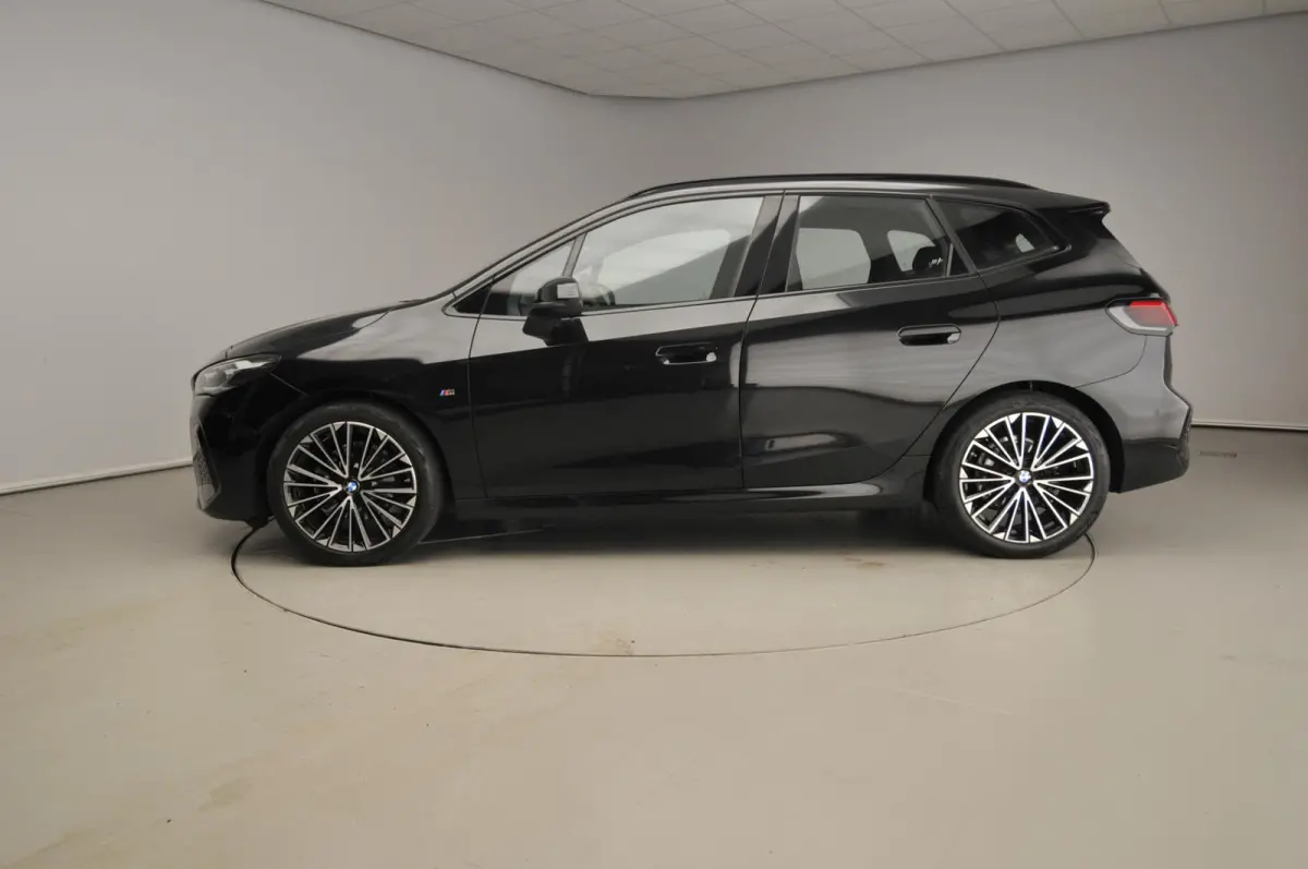 218i | M-Sportpakket  | LED | Navigatie | Panoramadak | Stoelverwarming | Keyles go | DAB | Alu 19 inch