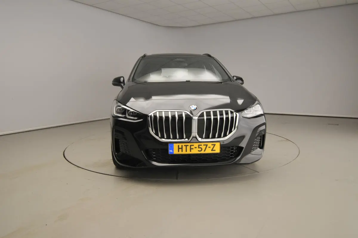 218i | M-Sportpakket  | LED | Navigatie | Panoramadak | Stoelverwarming | Keyles go | DAB | Alu 19 inch