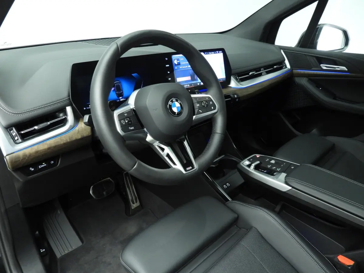 218i | M-Sportpakket  | LED | Navigatie | Panoramadak | Stoelverwarming | Keyles go | DAB | Alu 19 inch