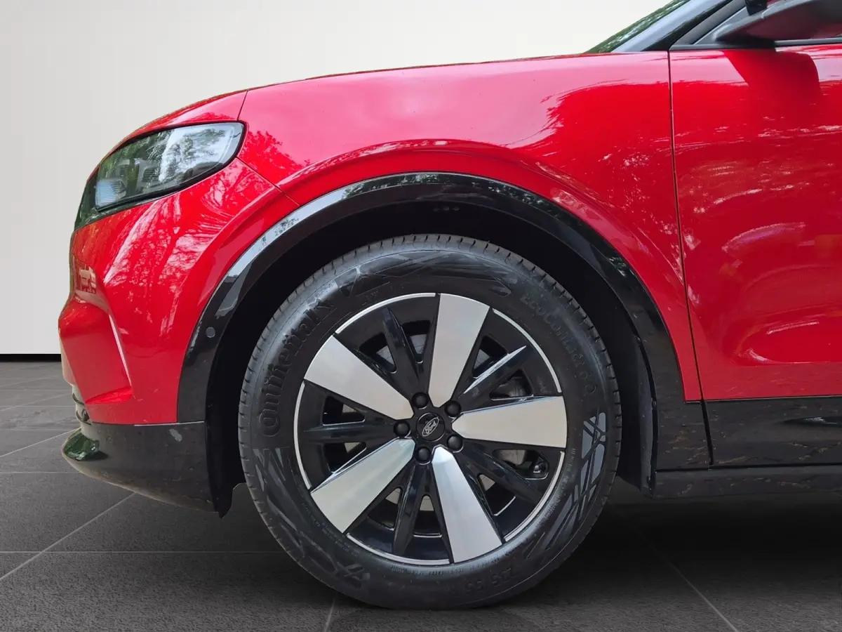 Extended Range RWD 77 kWh 286pk | Adaptive Cruise / Stop & Go | Dodehoek Detectie | Elekt. best. stoel met geheugen | Winterpack
