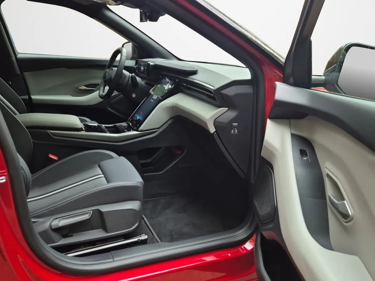 Extended Range RWD 77 kWh 286pk | Adaptive Cruise / Stop & Go | Dodehoek Detectie | Elekt. best. stoel met geheugen | Winterpack