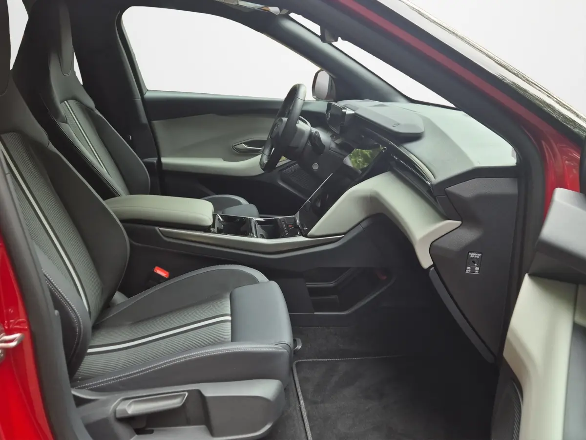 Extended Range RWD 77 kWh 286pk | Adaptive Cruise / Stop & Go | Dodehoek Detectie | Elekt. best. stoel met geheugen | Winterpack