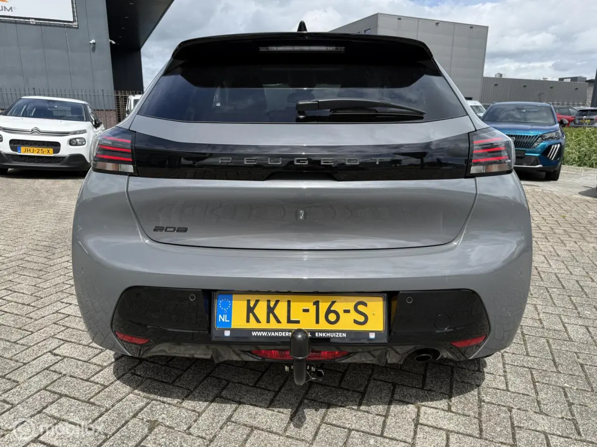 100 PK ALLURE TREKHAAK RIJKLAAR PRIJS