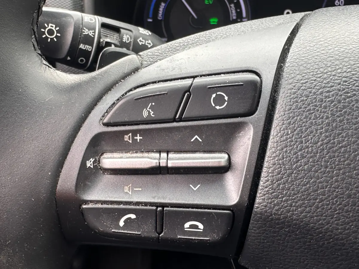 1.6 GDI HEV Premium 1E EIG DEALEROND ORG NL|HEADSUP|LEER|MEMORY+STOELVRM|DODEHOEK|CAMERA|PARK.ASSIST|VRITUALCOCKPIT