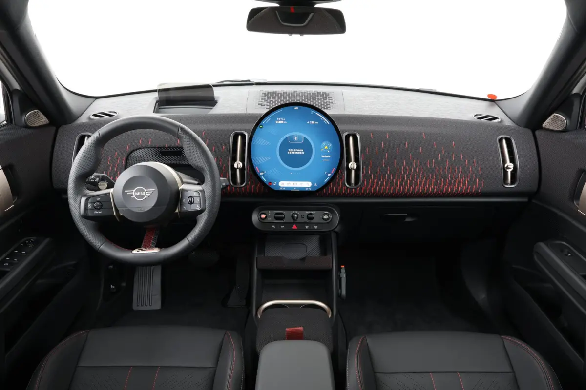 E John Cooper Works XL 66.5 kWh | SoH 100% | Comfort Access | Stuurwielrand verwarmd | Panoramadak | Harman-Kardon | Head-Up | Stoelverwarming | Trekhaak |