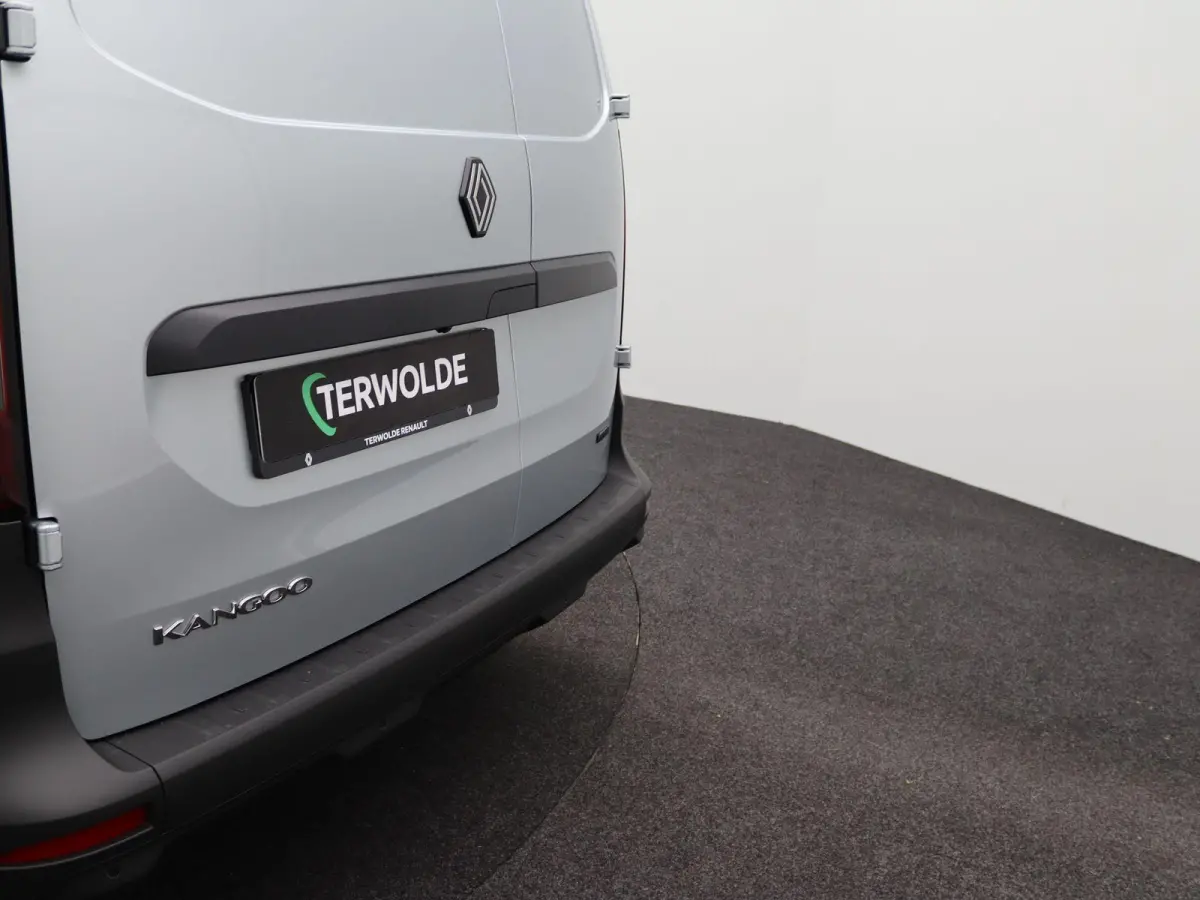 GB L2 E-Tech electric 120 pk advance | Navigatie | Parkeersensoren |