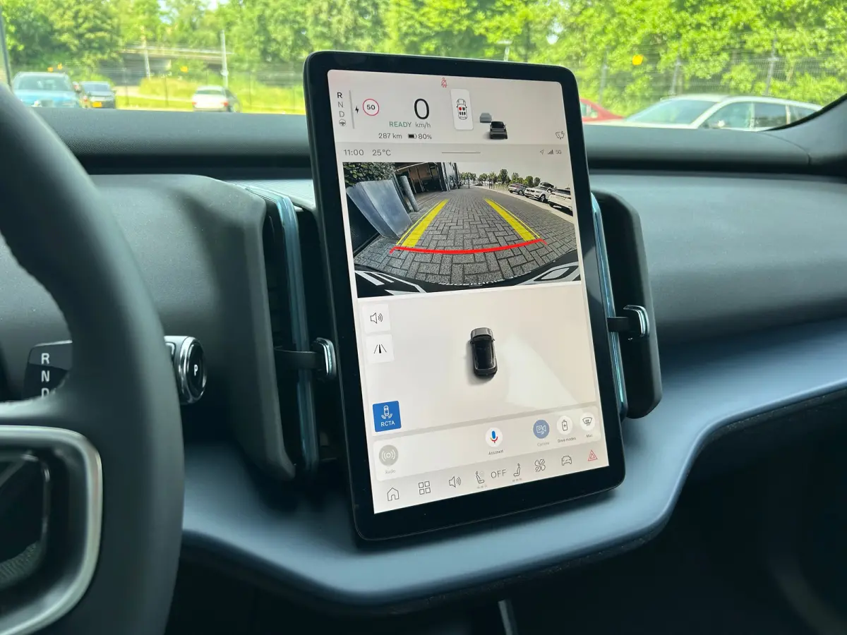 Single Motor Extended Range Plus Europa 69 kWh | Apple Carplay/Android Auto|telefoonintegratie premium | Draadloze telefoonlader | Elektrisch bedienbare achterklep