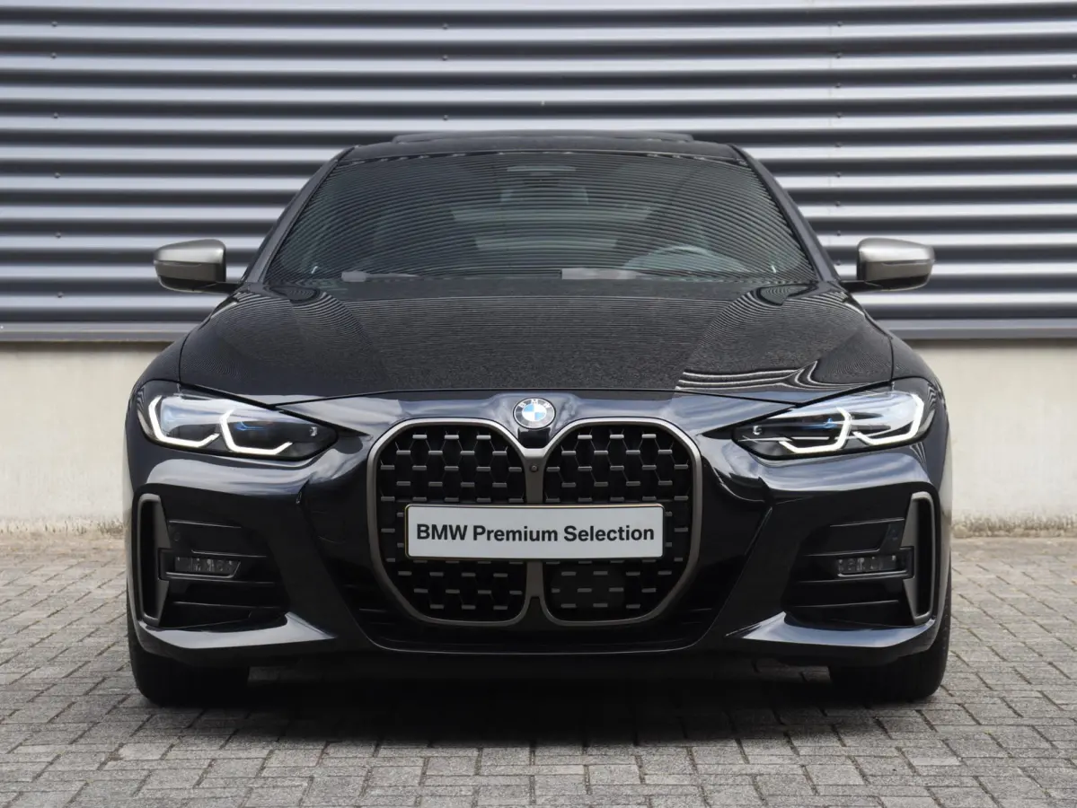 430i | High Executive | M Sportpakket | Panodak | Head-Up | Driving Assistant Prof. | Harman Kardon | M Sportstoelen | Laserlight | Comfort Access | 20'' M Performance LMV