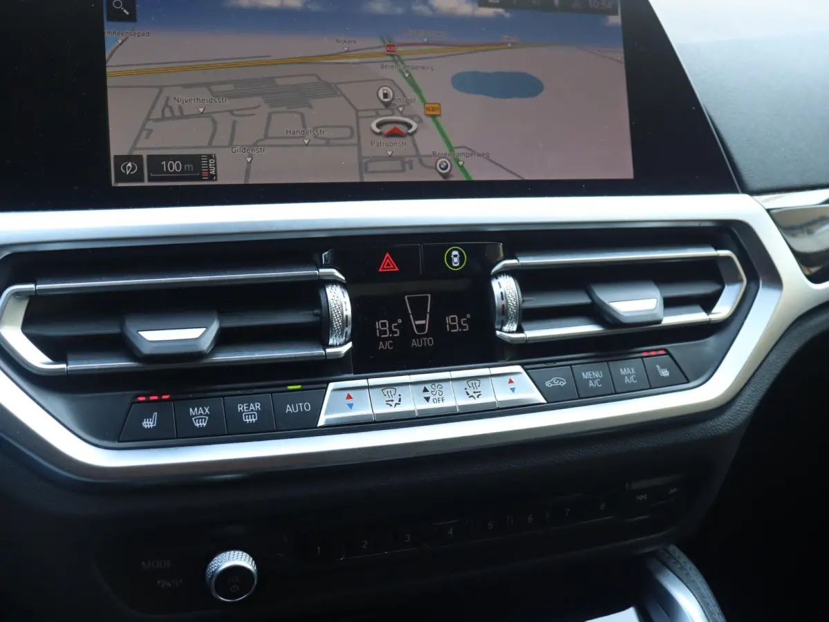 430i | High Executive | M Sportpakket | Panodak | Head-Up | Driving Assistant Prof. | Harman Kardon | M Sportstoelen | Laserlight | Comfort Access | 20'' M Performance LMV