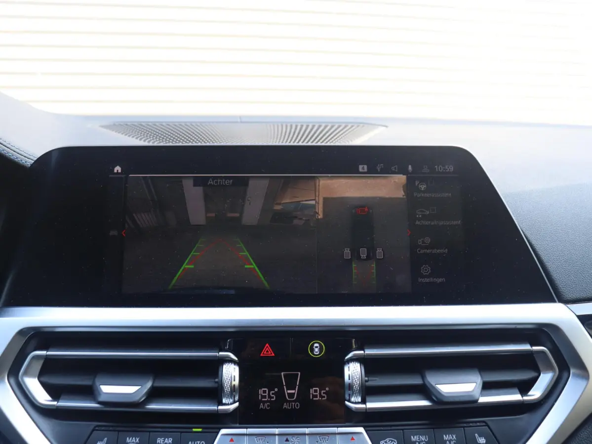 430i | High Executive | M Sportpakket | Panodak | Head-Up | Driving Assistant Prof. | Harman Kardon | M Sportstoelen | Laserlight | Comfort Access | 20'' M Performance LMV
