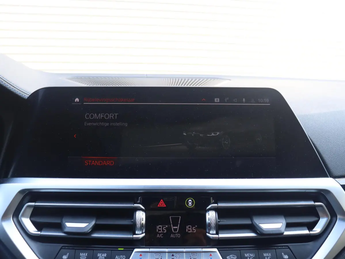 430i | High Executive | M Sportpakket | Panodak | Head-Up | Driving Assistant Prof. | Harman Kardon | M Sportstoelen | Laserlight | Comfort Access | 20'' M Performance LMV