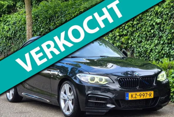 M2 M235i High Executive Schuifdak GR Navi H&K Stuurverwarming NAP