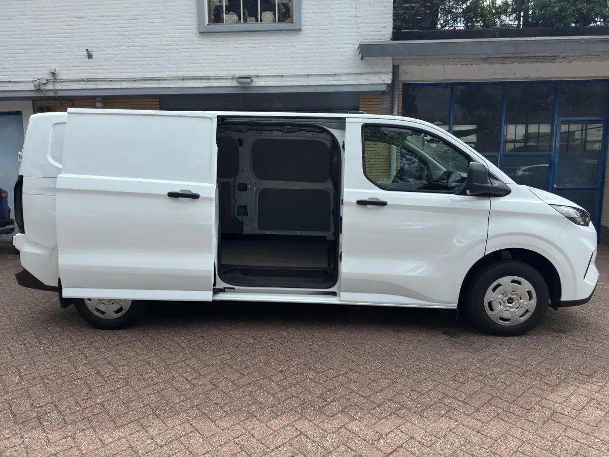300 2.0 TDCI L2H1 Trend 110pk | Camera | Keyless | Climate control |