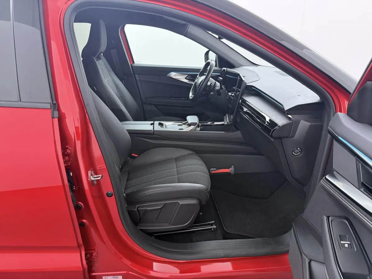 techno E-Tech full hybrid 200 | SoH 94% | Parkeercamera | Google Navigatie |
