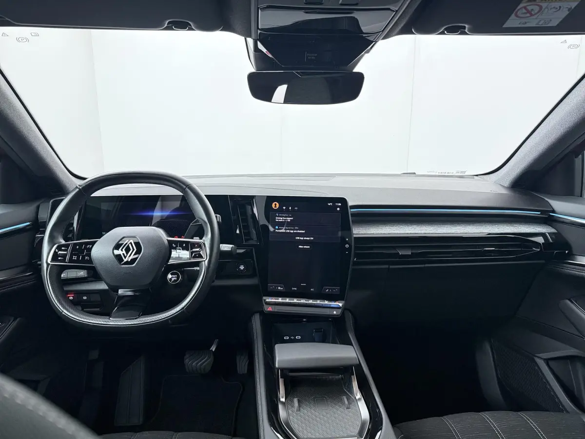 techno E-Tech full hybrid 200 | SoH 94% | Parkeercamera | Google Navigatie |