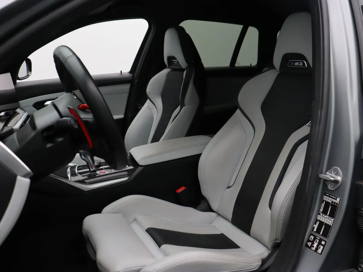 M3 xDrive Competition Innovation Pack | Stuurwielrand Verwarmd | Elektrisch Verstelbare Stoelen | Driving Assistant Professional | Harman Kardon | 19/20''
