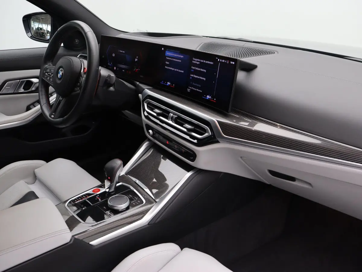M3 xDrive Competition Innovation Pack | Stuurwielrand Verwarmd | Elektrisch Verstelbare Stoelen | Driving Assistant Professional | Harman Kardon | 19/20''