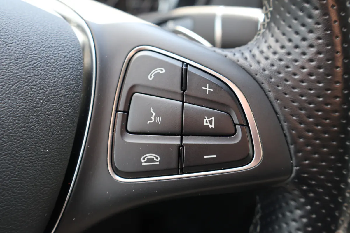 119 CDI Automaat Led Navigatie