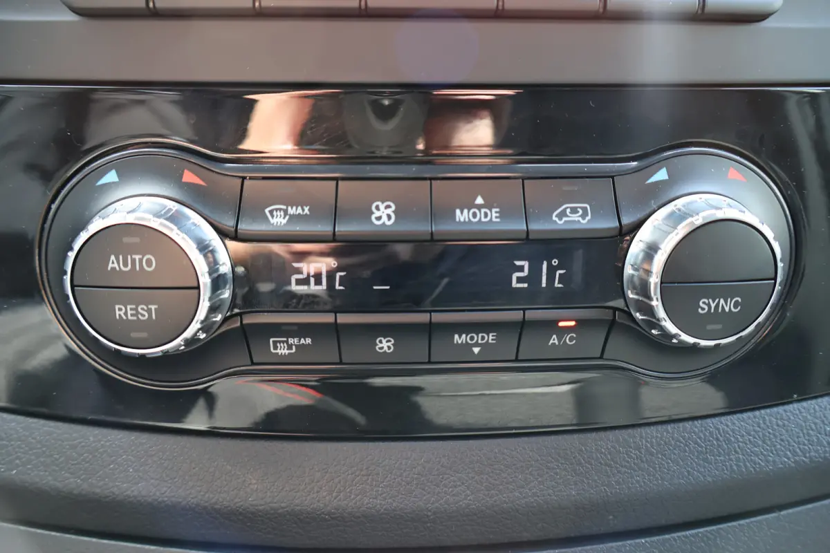 119 CDI Automaat Led Navigatie