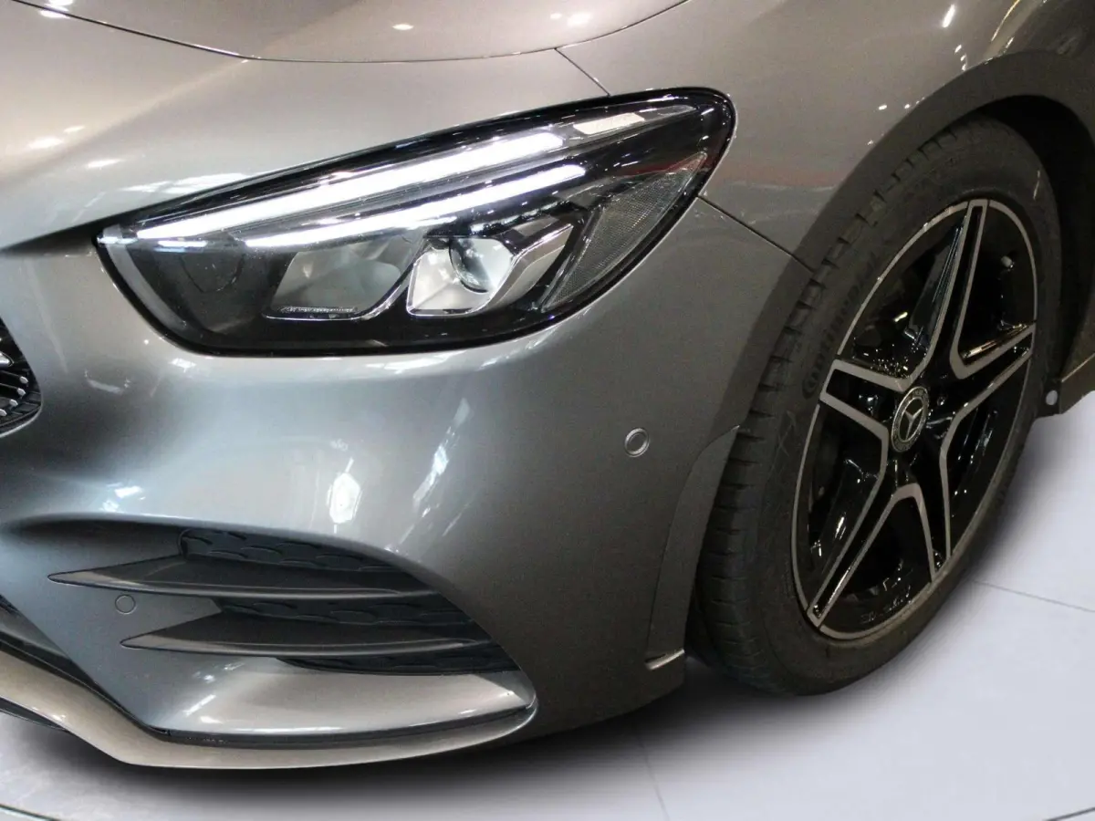 200 Business Solution AMG Panorama dak | Trekhaak | NL auto - compl.dealer onderh.