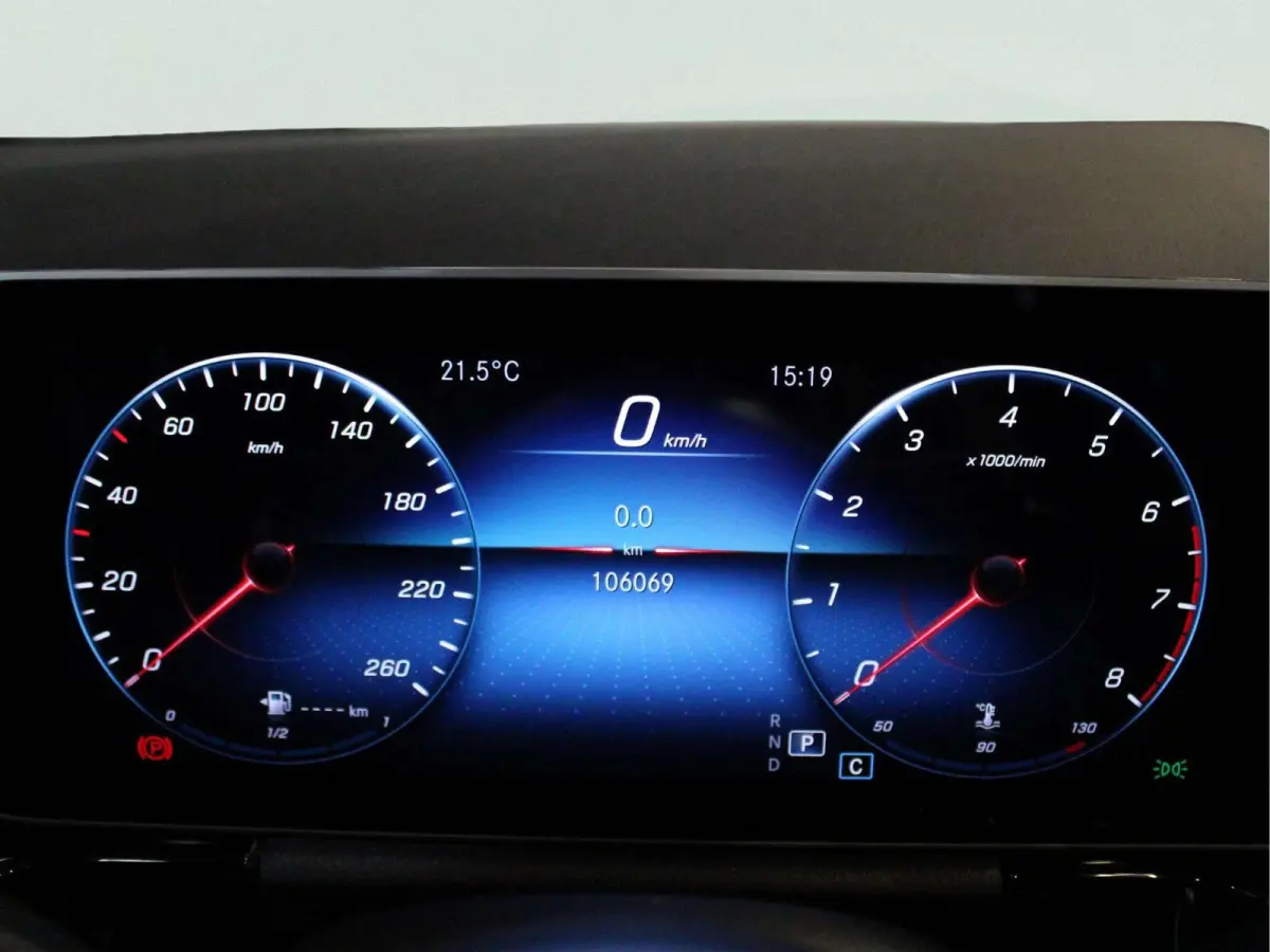200 Business Solution AMG Panorama dak | Trekhaak | NL auto - compl.dealer onderh.