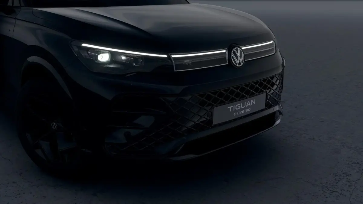 1.5 eHybrid 204pk R-Line | Black Style Pakket | Trekhaak Wegklapbaar