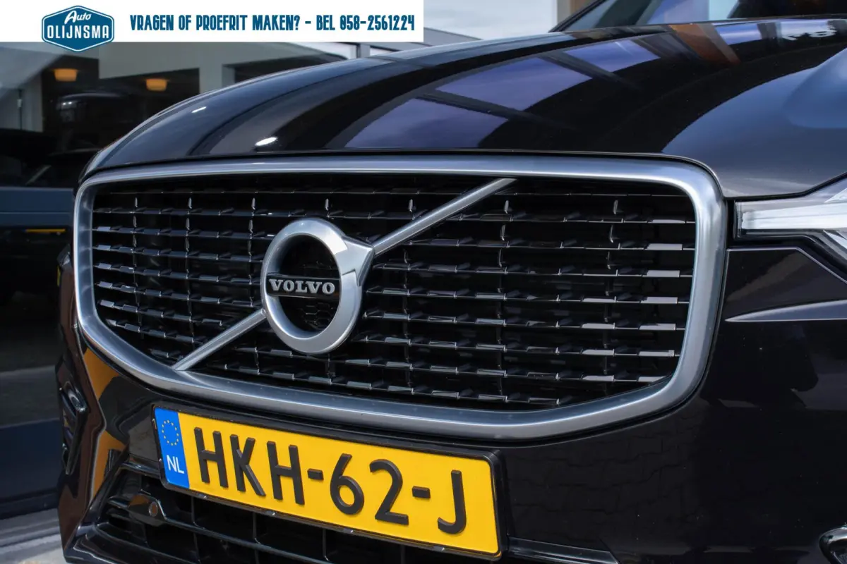 2.0 PHEV T8 Twin Engine AWD R-Design|Pano|21'|