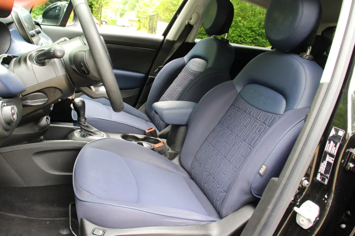 1.5 Hybrid Club | APPLE CARPLAY | CRUISE CONTROL | AIRCO | HALF LEDER | BLUETOOTH | NETTE STAAT!