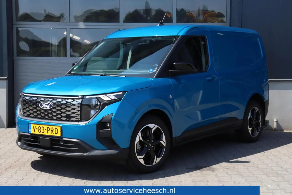 Cour. Limited 44 kWh l FULL OPTION l NAVI l CLIMATE l STUURVERWARMING l LANE ASSIST l CAMERA