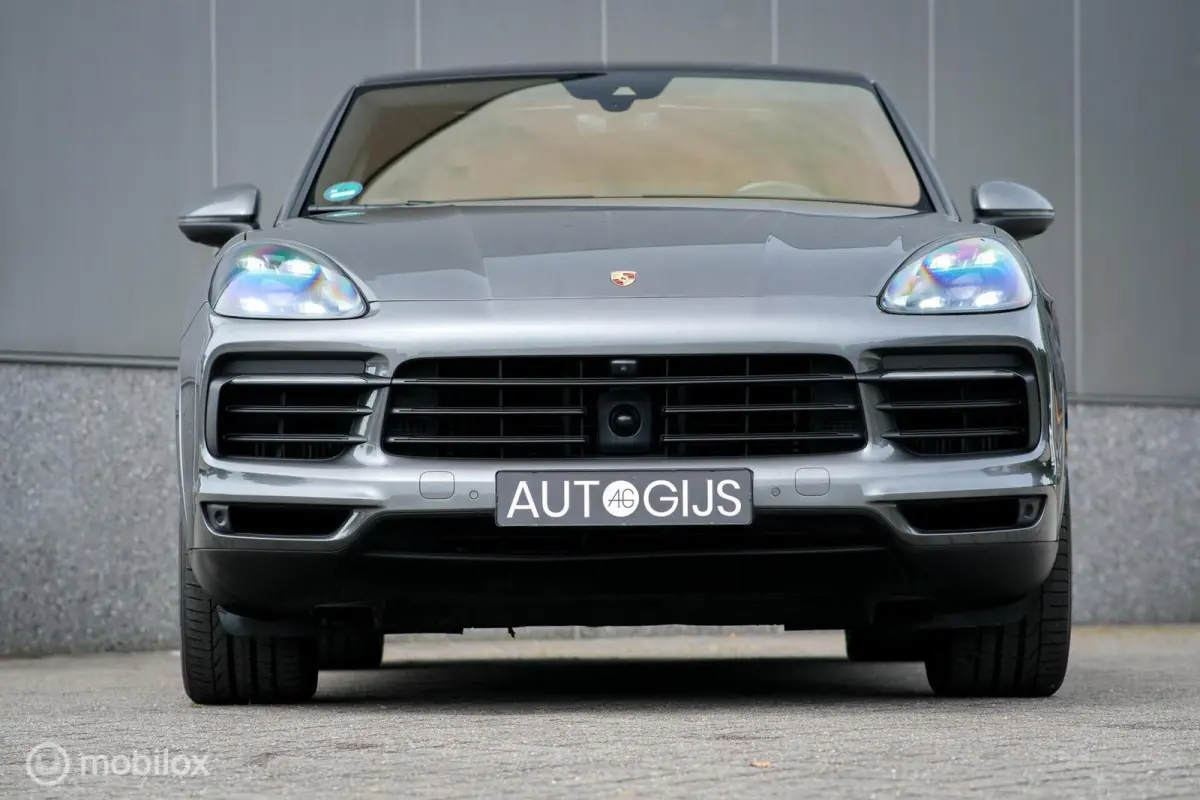 3.0 E-Hybrid | Dealer OH | Meesturende As | Sportchono | Stoelkoeling | Dubbel glas | Trekhaak | Panorama | LED | Adaptive | NL auto NAP |