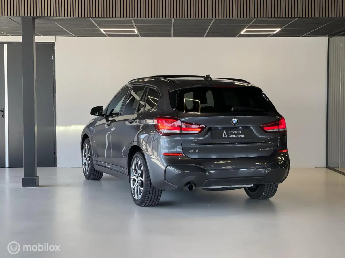xDrive25e M Sport | Head-Up | Pano | Trekhaak | Plug-in Hybrid