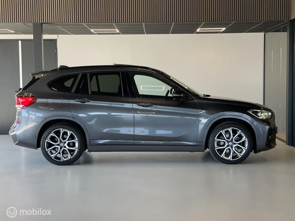 xDrive25e M Sport | Head-Up | Pano | Trekhaak | Plug-in Hybrid
