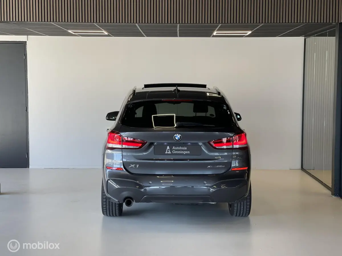 xDrive25e M Sport | Head-Up | Pano | Trekhaak | Plug-in Hybrid