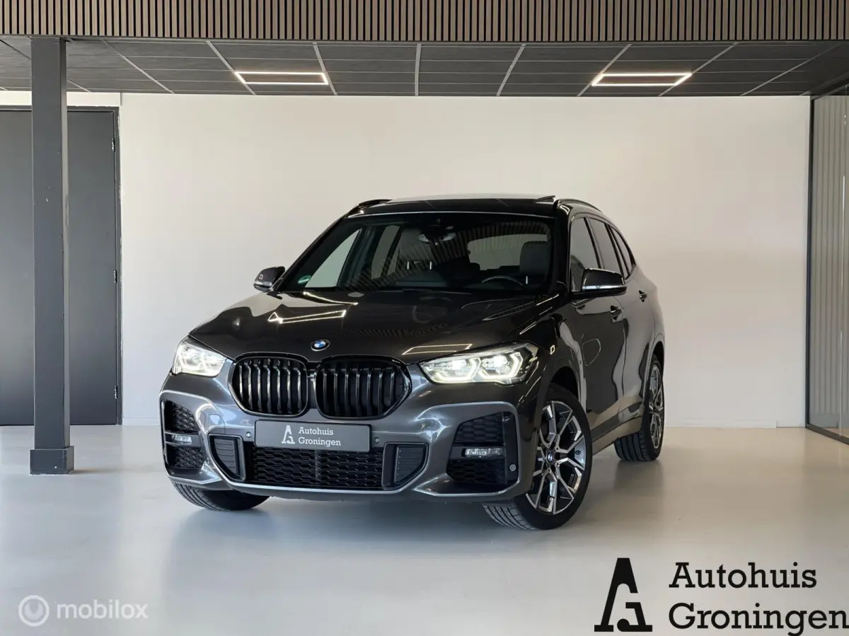 xDrive25e M Sport | Head-Up | Pano | Trekhaak | Plug-in Hybrid