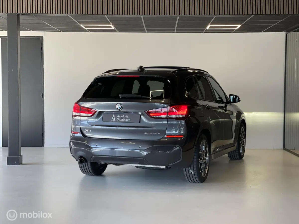 xDrive25e M Sport | Head-Up | Pano | Trekhaak | Plug-in Hybrid