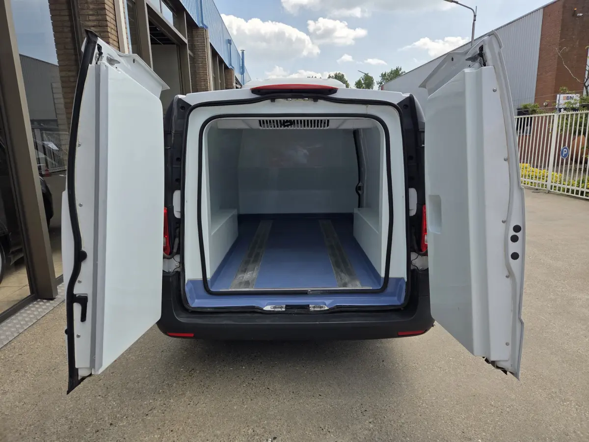 114 CDI KOELWAGEN AUTM. L3 XL Airco Achteruitrijcamera Tempomat 2 Achterdeuren Cruise control
