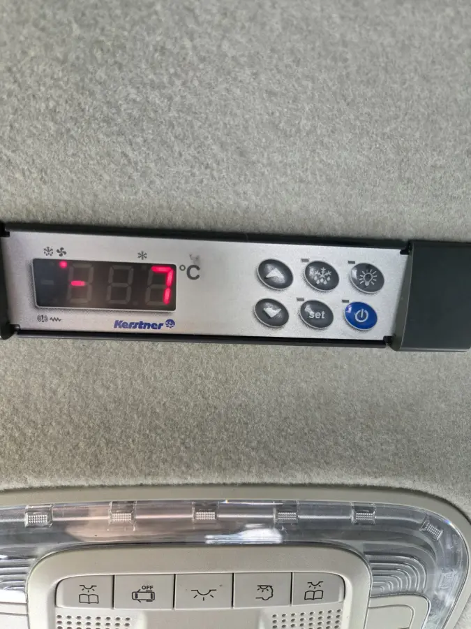 114 CDI KOELWAGEN AUTM. L3 XL Airco Achteruitrijcamera Tempomat 2 Achterdeuren Cruise control