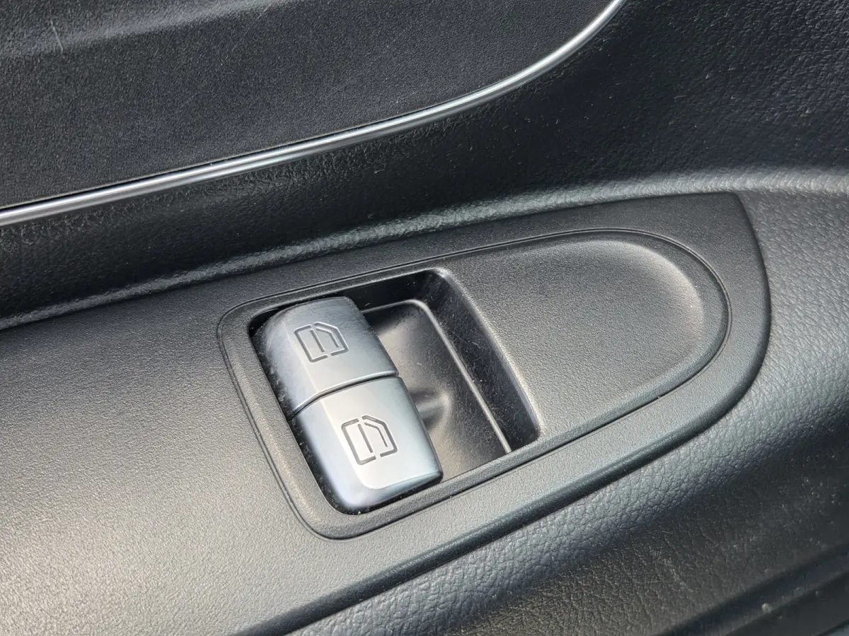 114 CDI KOELWAGEN AUTM. L3 XL Airco Achteruitrijcamera Tempomat 2 Achterdeuren Cruise control