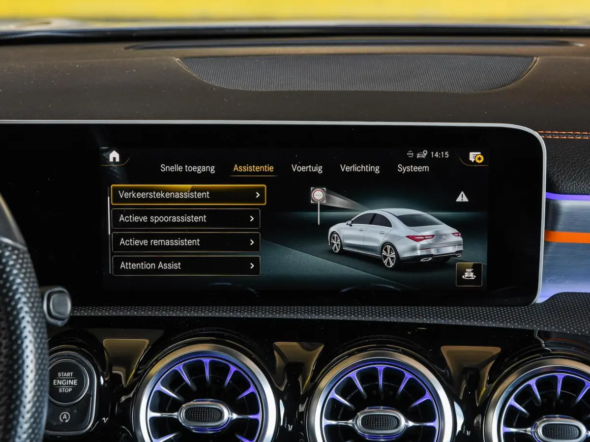 250 4MATIC Premium Plus | Edition 1 AMG | Panoramadak | Distronic | Sfeerverlichting | Multibeam LED | Rondomzicht Camera | Widescreen | Keyless | 19"
