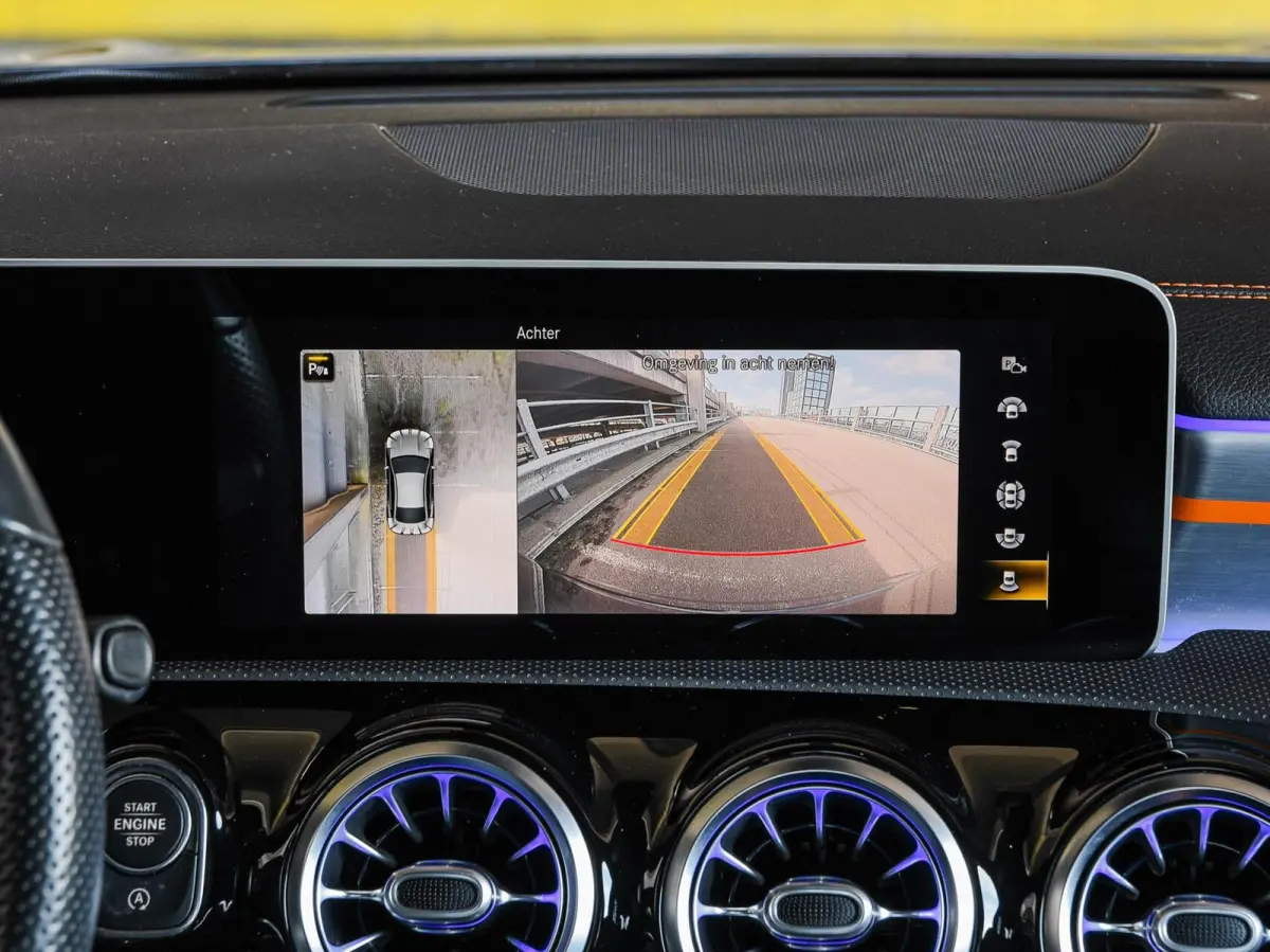 250 4MATIC Premium Plus | Edition 1 AMG | Panoramadak | Distronic | Sfeerverlichting | Multibeam LED | Rondomzicht Camera | Widescreen | Keyless | 19"