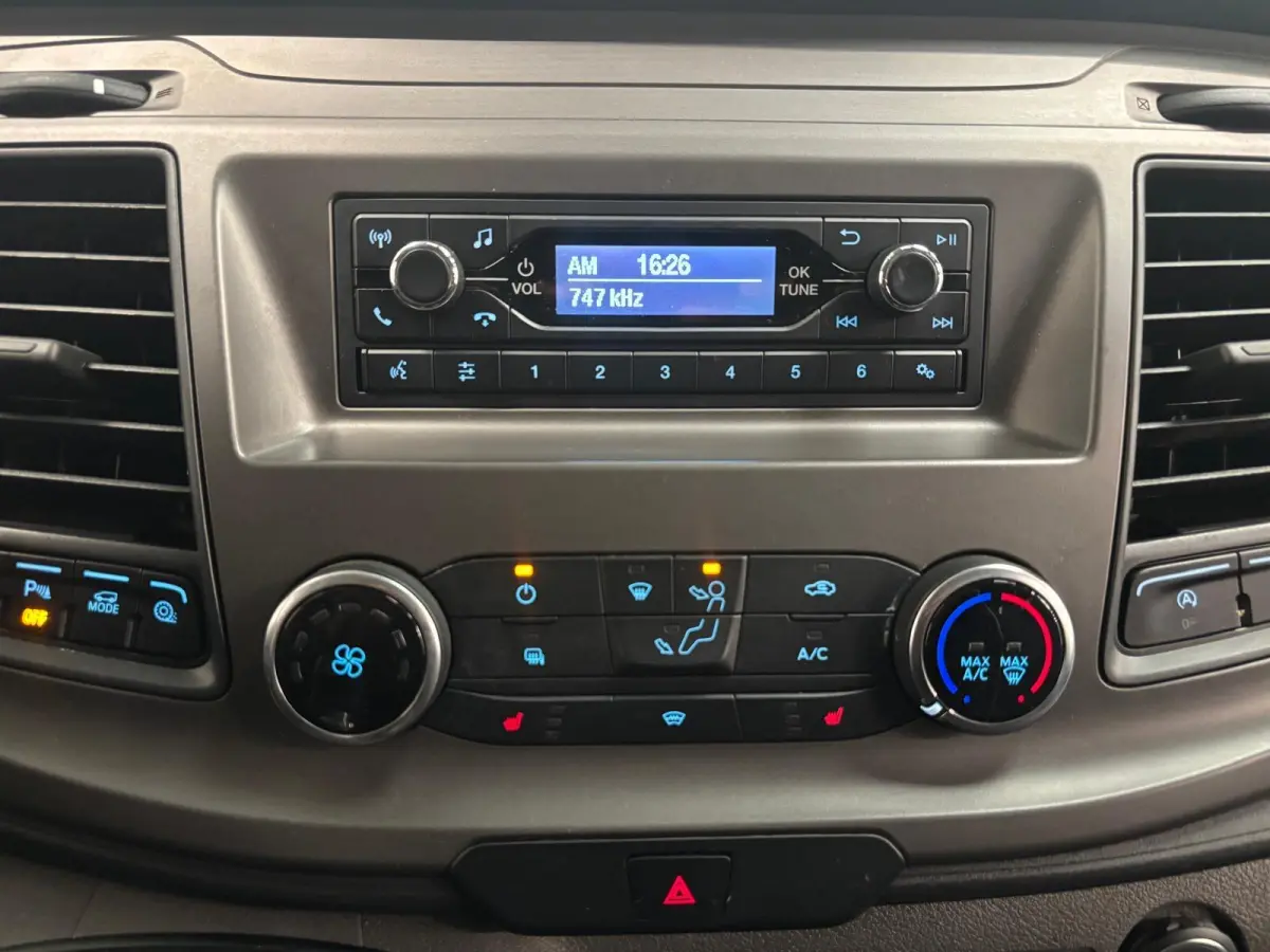 280 2.0 TDCI L1H1 Trend Airco Navigatie Cruise Control Trekhaak Stoelverwarming