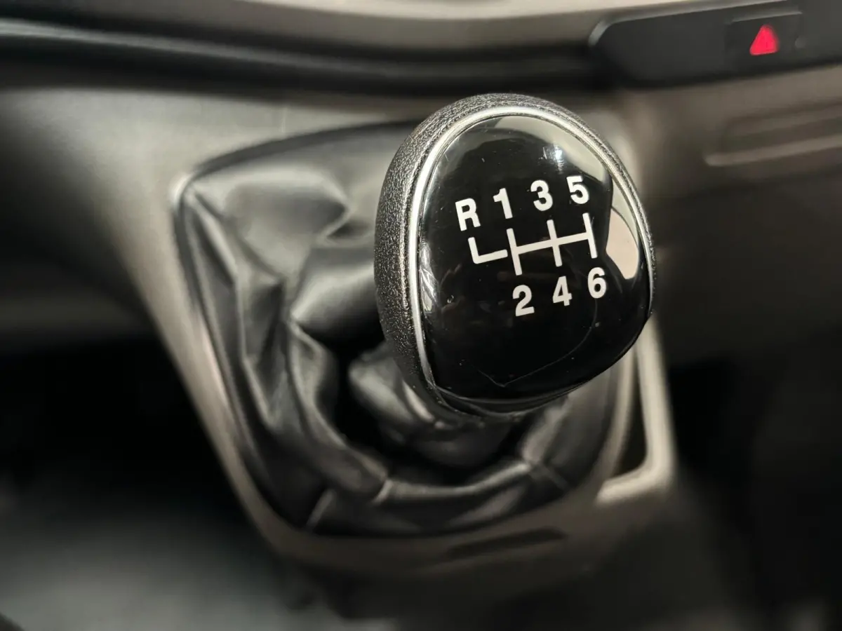 280 2.0 TDCI L1H1 Trend Airco Navigatie Cruise Control Trekhaak Stoelverwarming
